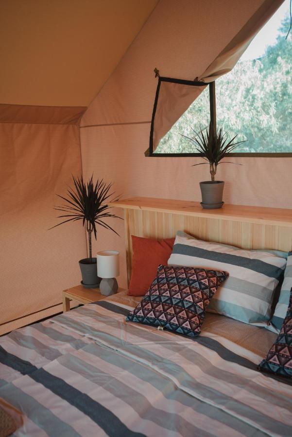 Glamping Mandra Hotel Zatoka Eksteriør billede